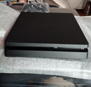 Playstation 4 Slim 1TB  [ Leia descrição ] ⭐⭐⭐⭐⭐